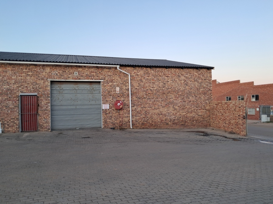 Commercial Property for Sale in Jeffreys Bay Industrial Eastern Cape
